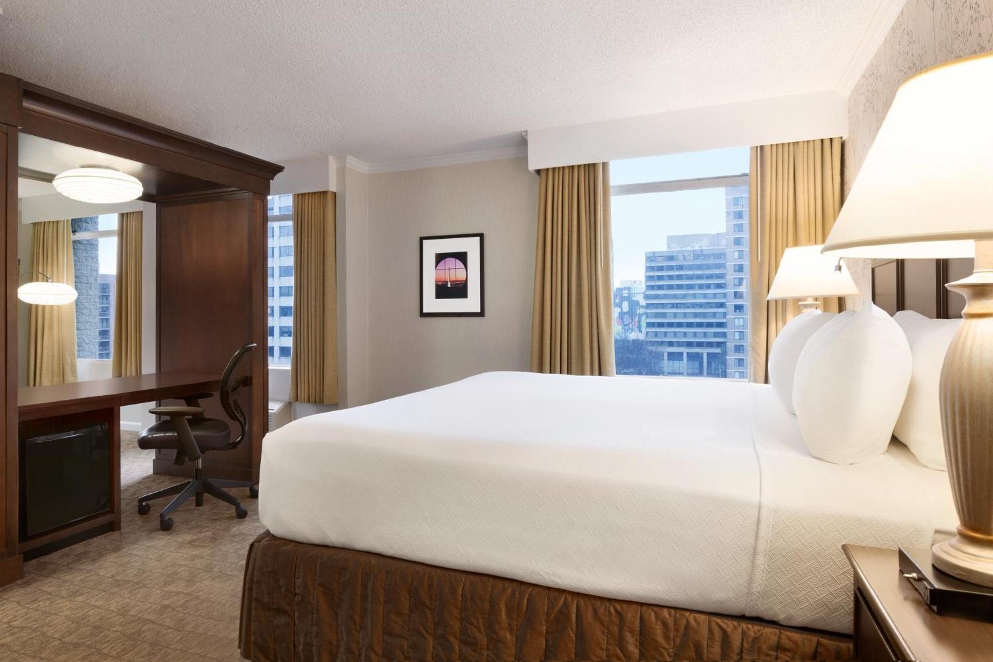 Junior King Suite,1276869676:JPEG