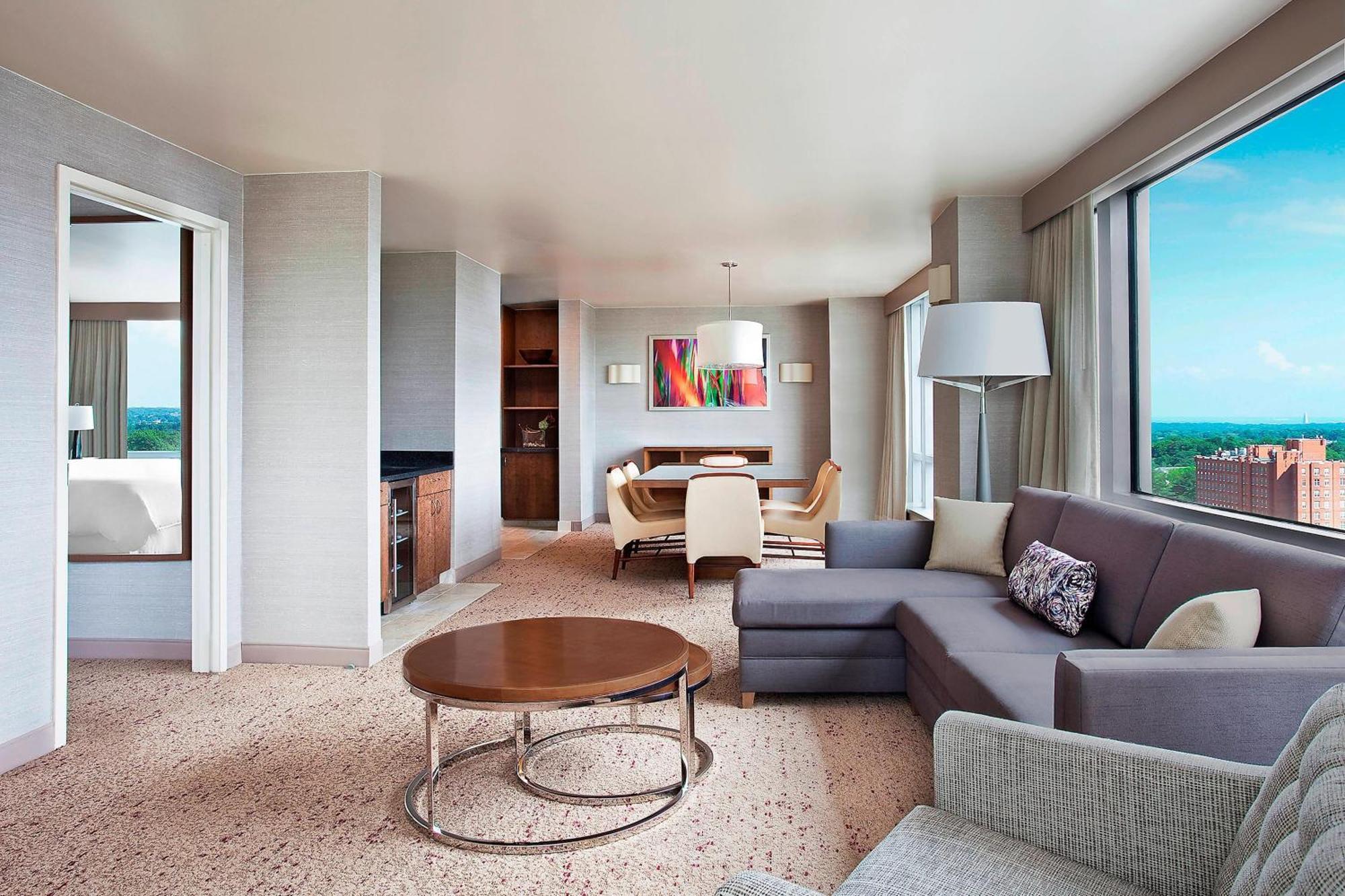 Heavenly 1 Bedroom Presidential Suite 1 King Sofa bed,1634399361:JPEG