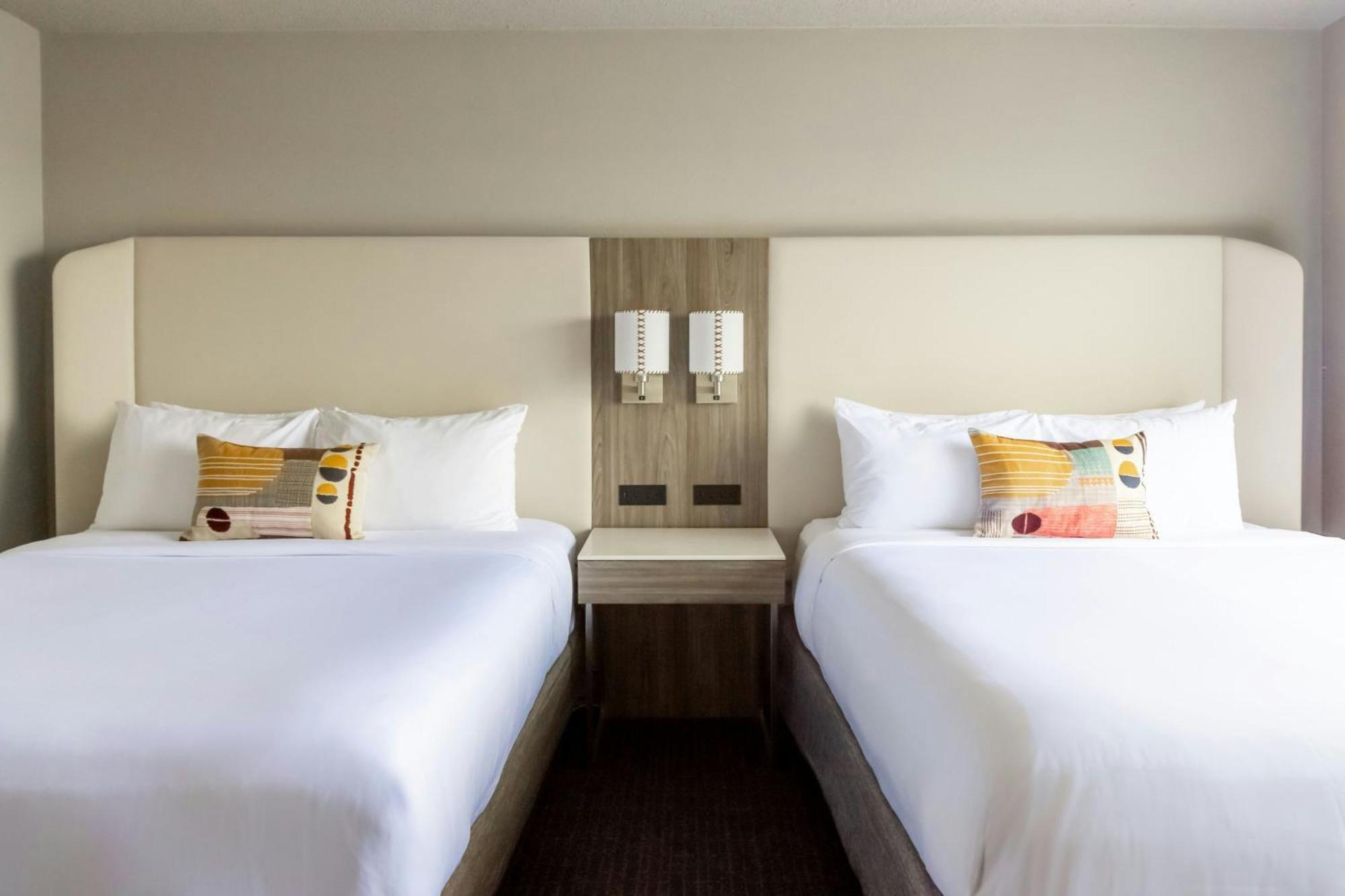Premium Studio Two Queen Beds,1766131496:JPEG